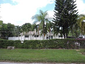 849 NW 12th St in Homestead, FL - Building Photo - Building Photo