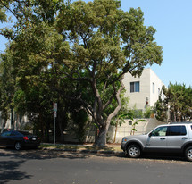 1535 18th Apartments