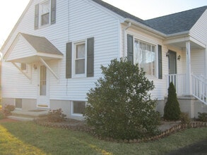 20 Parkside Blvd in Lavale, MD - Building Photo - Building Photo