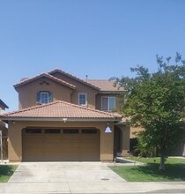 1937 Canova Ln in Compton, CA - Building Photo - Building Photo