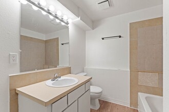 2902 N Stone St in Spokane, WA - Building Photo - Building Photo