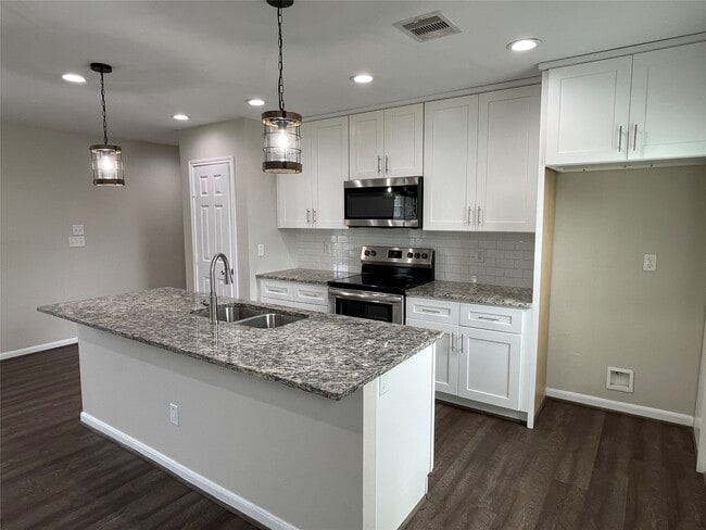 property at 3340 Simmons St