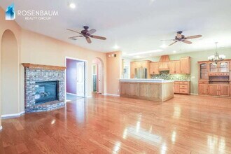 15310 S Kline Pl in Arizona City, AZ - Foto de edificio - Building Photo