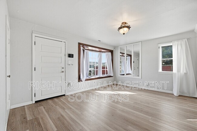 415 W Linden St in Caldwell, ID - Building Photo - Building Photo