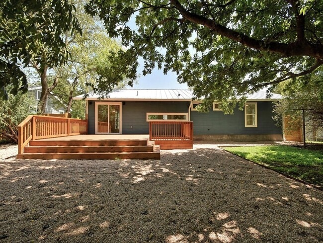 property at 5308 Wellington Dr