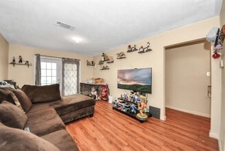 5734 Oriole St in Houston, TX - Building Photo - Building Photo