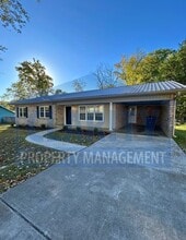 146 Carrie Dr NW in Cleveland, TN - Foto de edificio - Building Photo