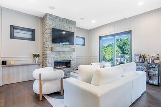 856 BELLE Rdg Lp in Bellevue, KY - Building Photo - Building Photo