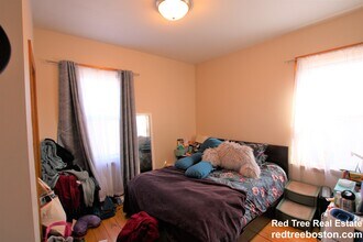 16 Rossmore Rd, Unit 16 Rossmore Rd in Boston, MA - Building Photo - Building Photo