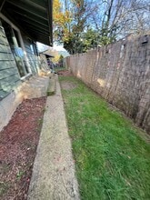 802 N 20th Ave in Kelso, WA - Building Photo - Building Photo