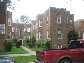 3325-3335 W 61st Pl Apartments