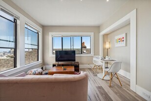 3201 Washington St in San Francisco, CA - Building Photo