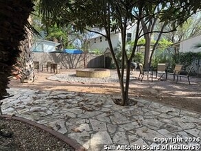 302 Madison St in San Antonio, TX - Building Photo - Building Photo