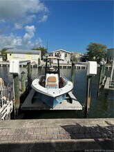60 Aqua Ra Dr in Jensen Beach, FL - Building Photo - Building Photo