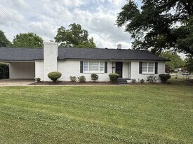 914 Stratford Rd in Memphis, TN - Building Photo