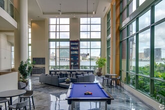 The Strand in Jacksonville, FL - Building Photo - Building Photo