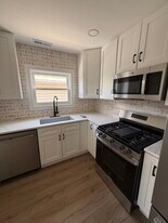 5102 W Belden St, Unit 2 in Chicago, IL - Building Photo