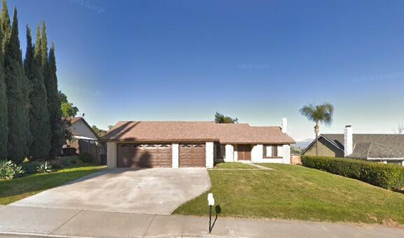 11574 Cedar Way in Loma Linda, CA - Building Photo