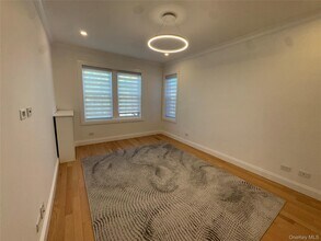 85 N Broadway in White Plains, NY - Building Photo - Building Photo