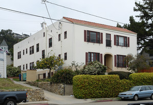 743 Poli St Apartments