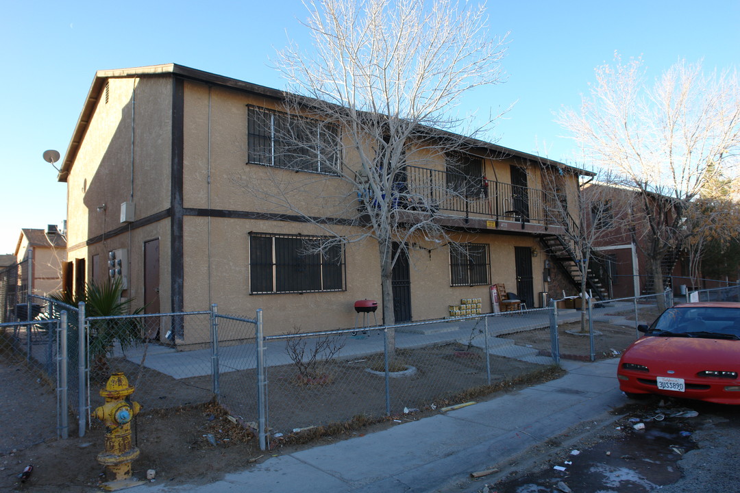 4733 Lucite Ln in Las Vegas, NV - Foto de edificio