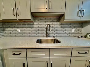 29 Lee Ct in New Rochelle, NY - Building Photo - Building Photo