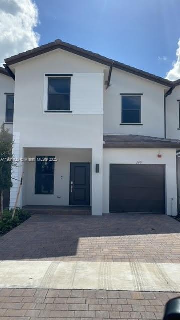 249 SW 159th Way in Pembroke Pines, FL - Building Photo