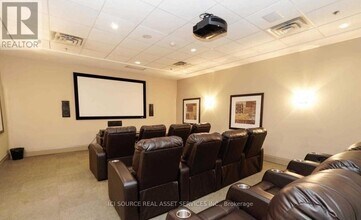 3515-3515 Kariya Dr in Mississauga, ON - Building Photo - Building Photo