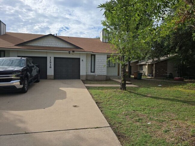 property at 11318 Walnut Ridge Dr