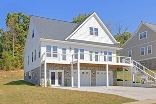 43 Mcilwee Ln in Staunton, VA - Building Photo