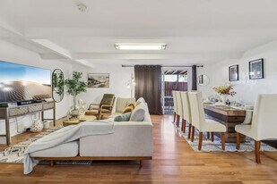 609 Carlsbad St in Spring Valley, CA - Building Photo