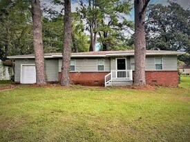 1042 Winn St, Unit 516 in Jackson, MS - Building Photo