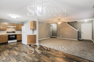 1234 Freemont Ln in Greenwood, IN - Building Photo - Building Photo