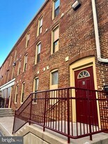 239 W Philadelphia St in York, PA - Building Photo