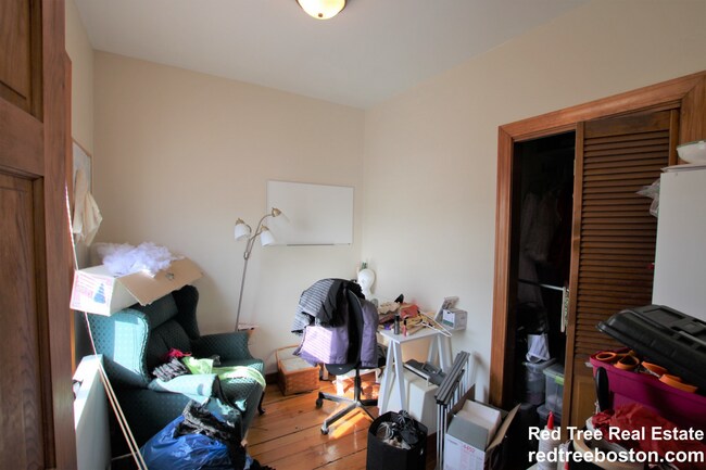 16 Rossmore Rd, Unit 3 in Boston, MA - Building Photo - Building Photo