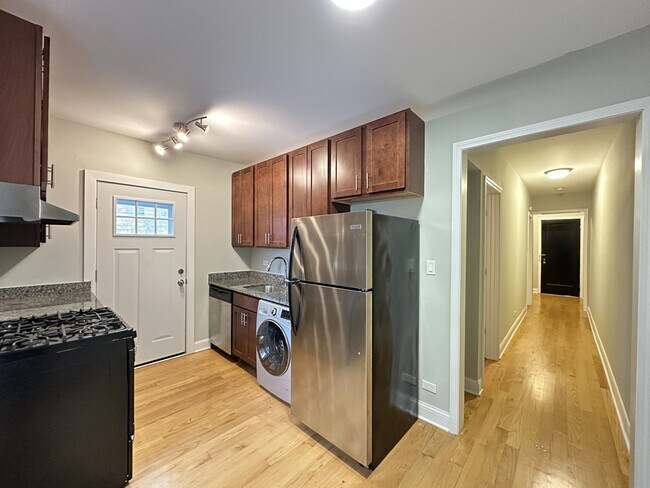 550 Chestnut St in Winnetka, IL - Building Photo - Building Photo