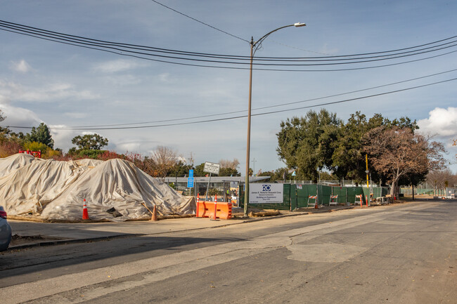 Roosevelt Park Apartments in San Jose, CA - Building Photo - Building Photo