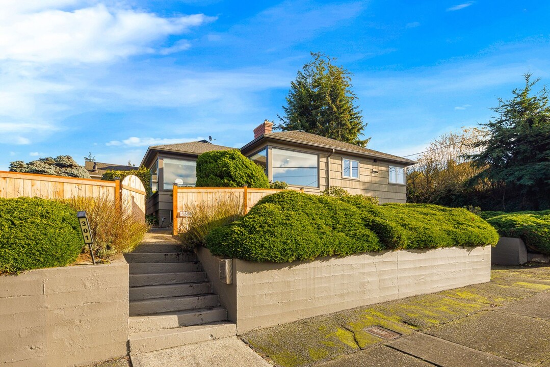 301 9th Ave S in Edmonds, WA - Building Photo