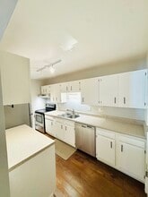 11495 Armada Dr in Germantown, WI - Building Photo - Building Photo