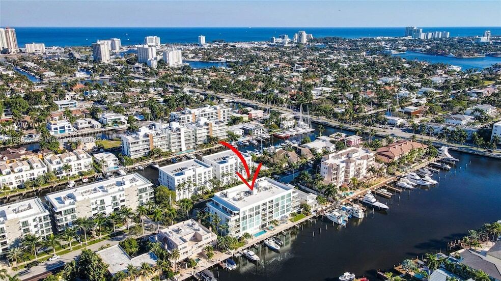 45 Hendricks Isle, Unit 404 in Fort Lauderdale, FL - Building Photo