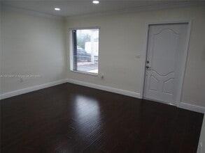 4530 NW 2nd Terrace in Miami, FL - Building Photo - Building Photo