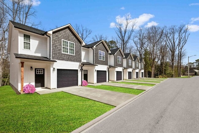 3428 Starboard Way in Fayetteville, NC - Foto de edificio - Building Photo