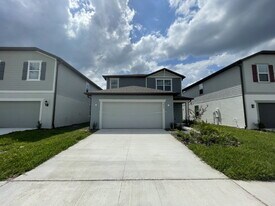 9493 Rally Spring Lp in Wesley Chapel, FL - Building Photo