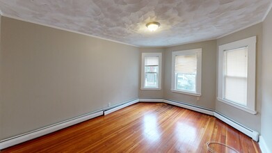 12 Estrella St, Unit 1 in Boston, MA - Building Photo - Building Photo