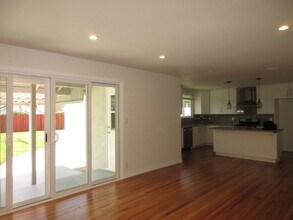 17074 Horace St in Los Angeles, CA - Building Photo - Building Photo