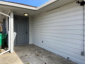 2526 Louise St in Denton, TX - Building Photo - Building Photo