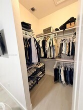 1022 NE 42nd Terrace in Homestead, FL - Building Photo - Building Photo