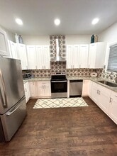 851 N Grand Ave NW in Atlanta, GA - Building Photo - Building Photo