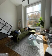 1381 Stirling Cir NW in Atlanta, GA - Building Photo - Building Photo