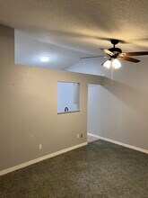 10128 Portale Ave in Orlando, FL - Foto de edificio - Building Photo